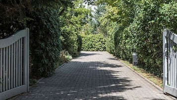 施設の敷地