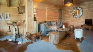 TV, fireplace, DVD player - Luxury chalet for 12 people - close to slopes and centre (Châtel)
