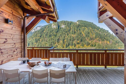 Chalet 12 pers - moderne, proche du centre et des pistes