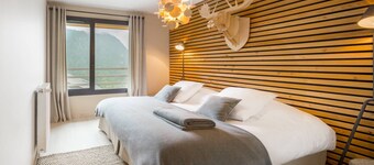 6-person flat - modern, central, ski in, ski out