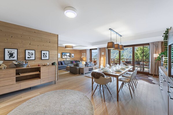 Interior - Luxury flat 6 pers. - fireplace, close to the centre and slopes (CHATEL)