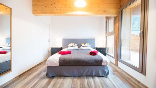 Large 6-person flat - modern, close to the centre and slopes