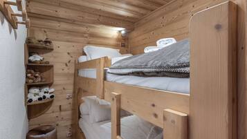 2 chambres, fer et planche à repasser, Wi-Fi gratuit