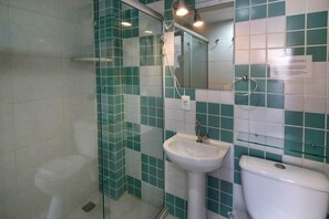 Apartment | Bathroom