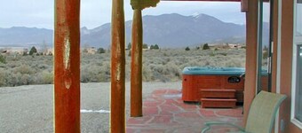 Heathers Hacienda 2 Town VIews CIty Lights Evap koelbubbelbad