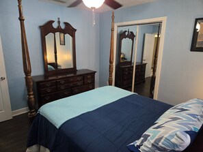 2 habitaciones, tabla de planchar con plancha y wifi gratis