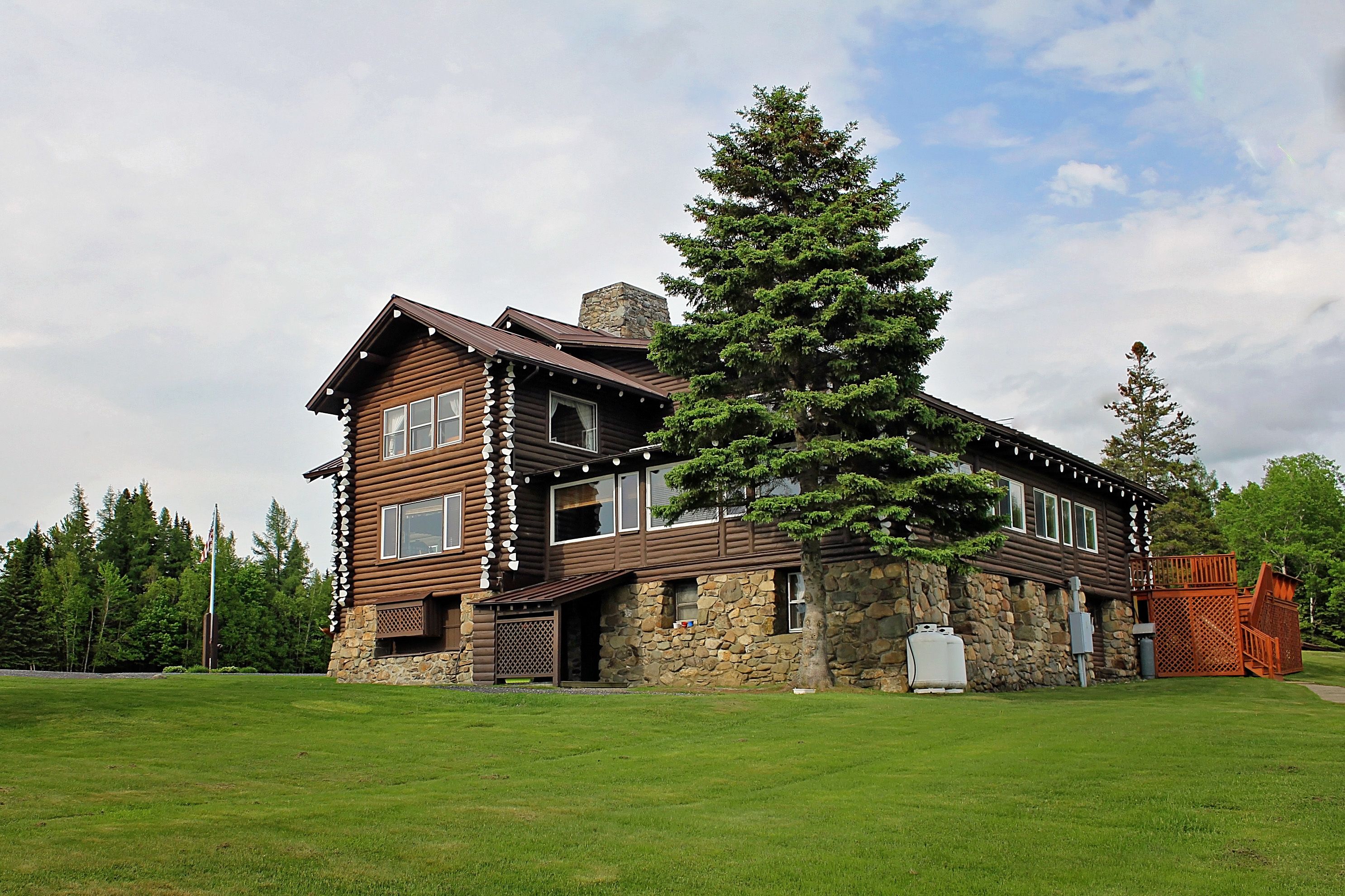 المنشأة من الخارج