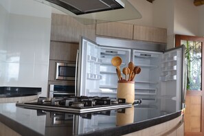 Shared fridge, microwave - Ecolodge Altos de la Ermita (Palestina)