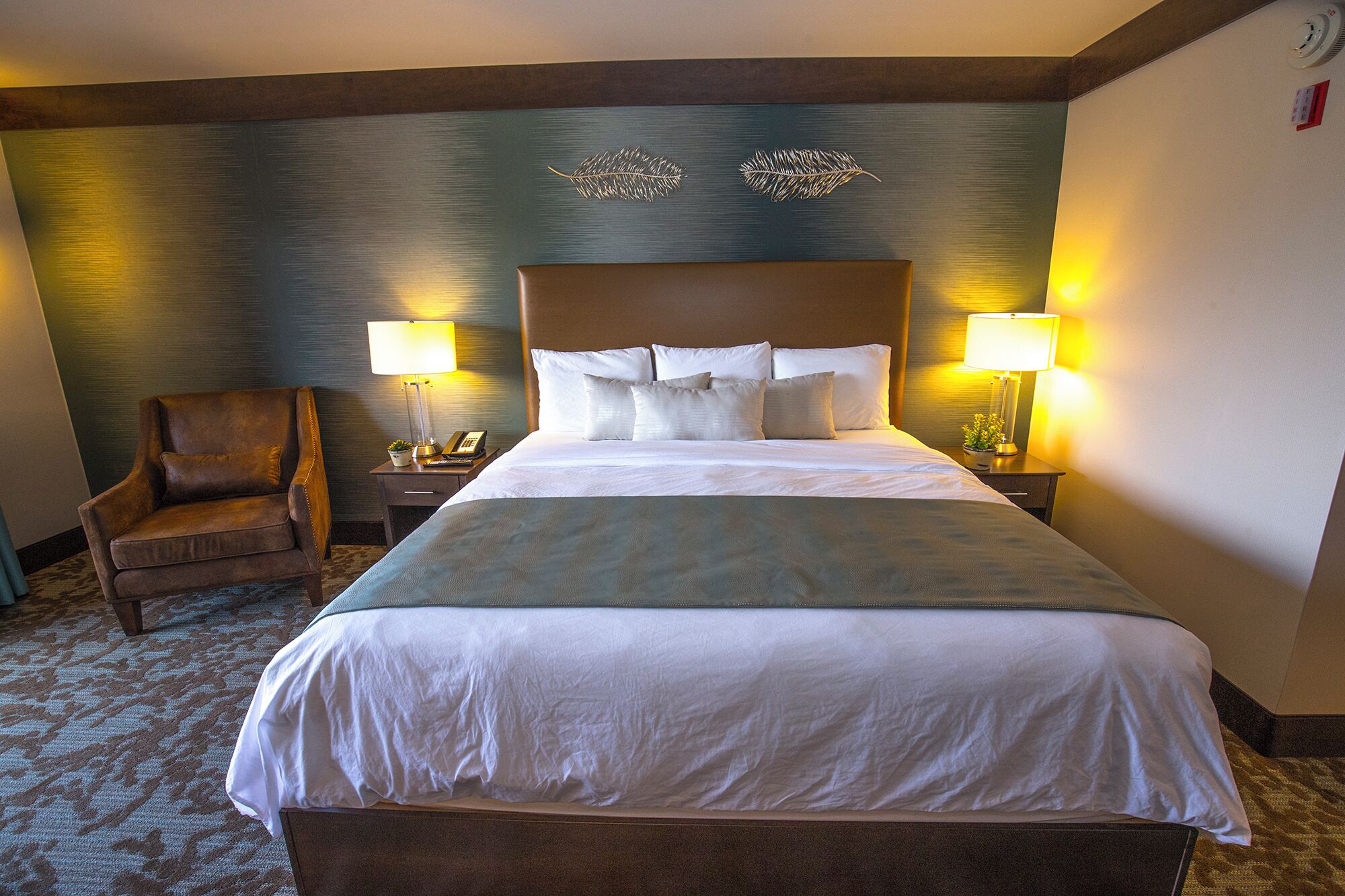 1 bedroom, in-room safe, individually decorated, individually furnished