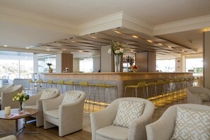 بار (في المنشاة)