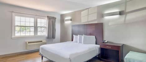 Blackout drapes, free WiFi, bed sheets