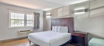 โมเทล 6 ฟอลส์เชิร์ช เวอร์จิเนีย - อาร์ลิงตัน บูเลอวาร์ด