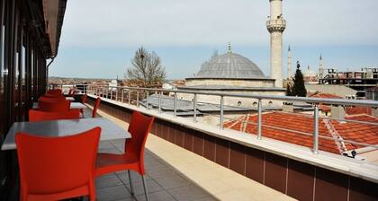 Saray Hotel