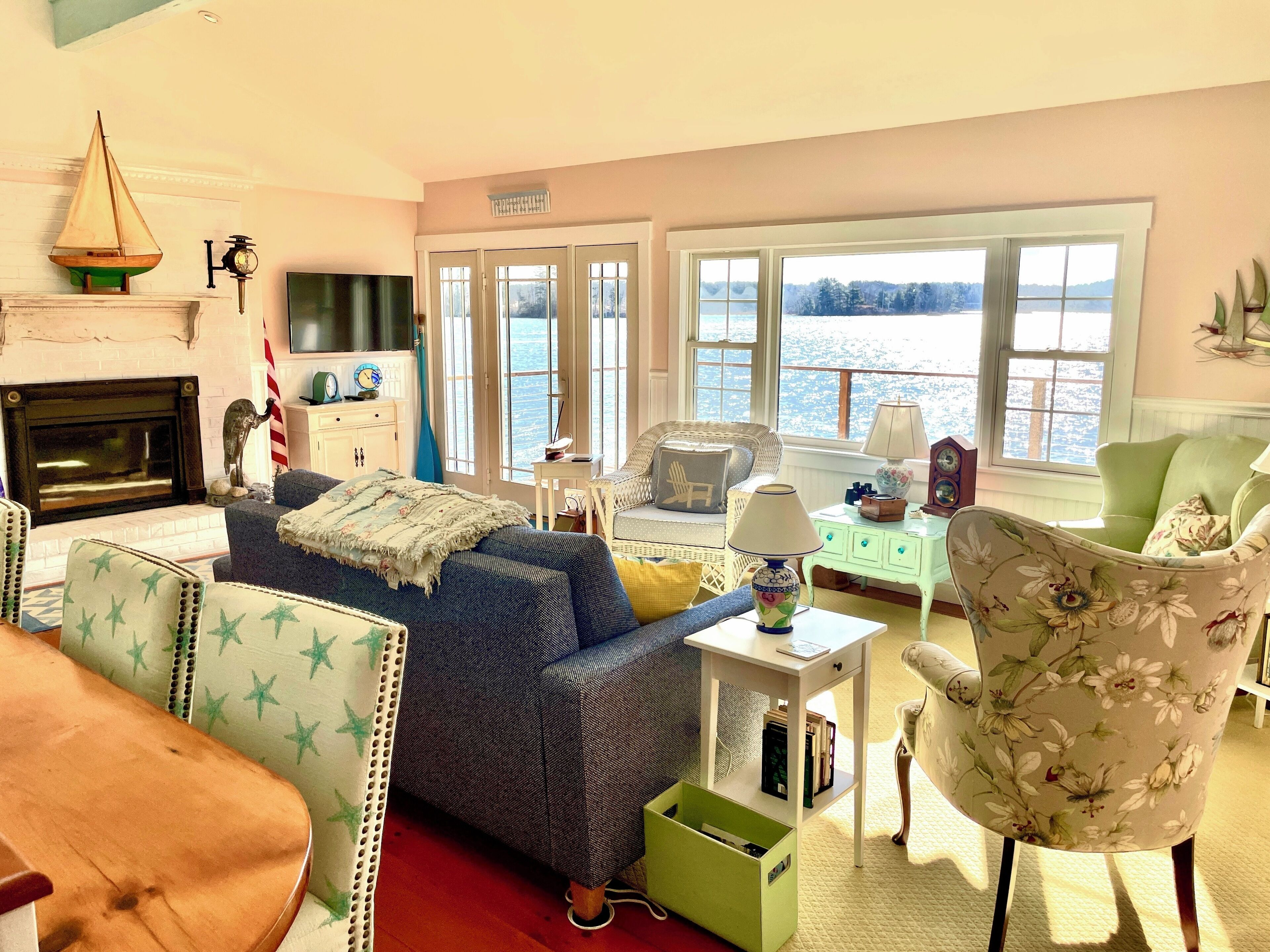 Sea Lavender Cottage, Enclavada Y Rodeada Por 200 Grados De Great Salt Bay - Damariscotta, ME