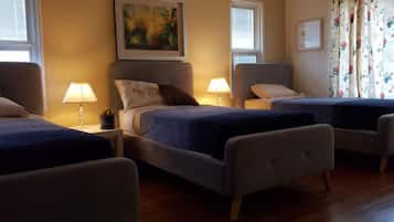 Basic Shared Dormitory, Women only | Langsir/tirai gelap terus, Wi-fi percuma, cadar katil