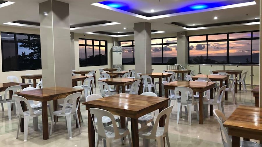 Godo's Hotel and Restaurant