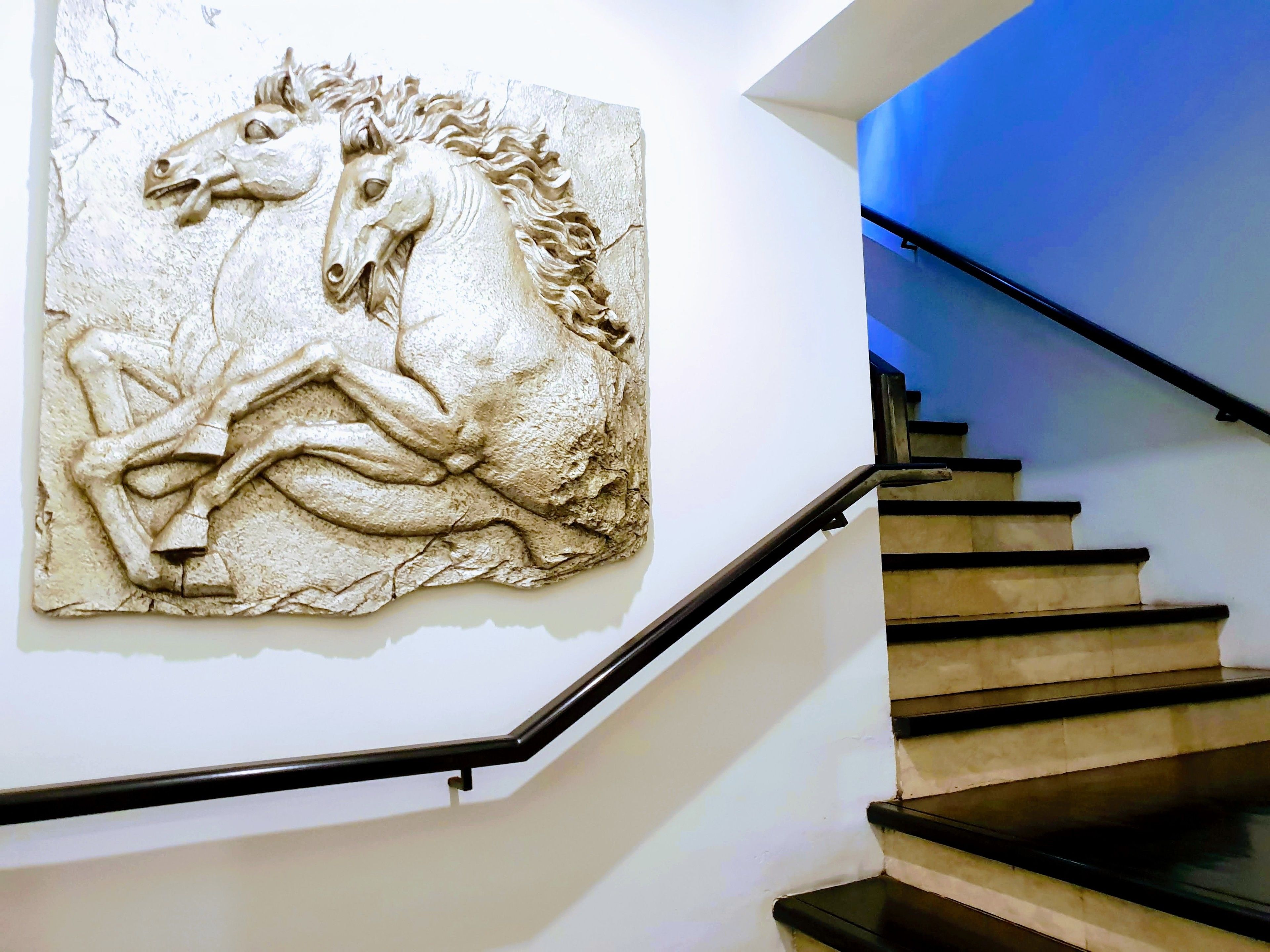 Phòng đơn dành cho gia đình, 1 giường đôi, cạnh hồ bơi | Khu phòng khách | TV LCD 