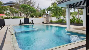Room, 1 Double Bed, Poolside | Private pool