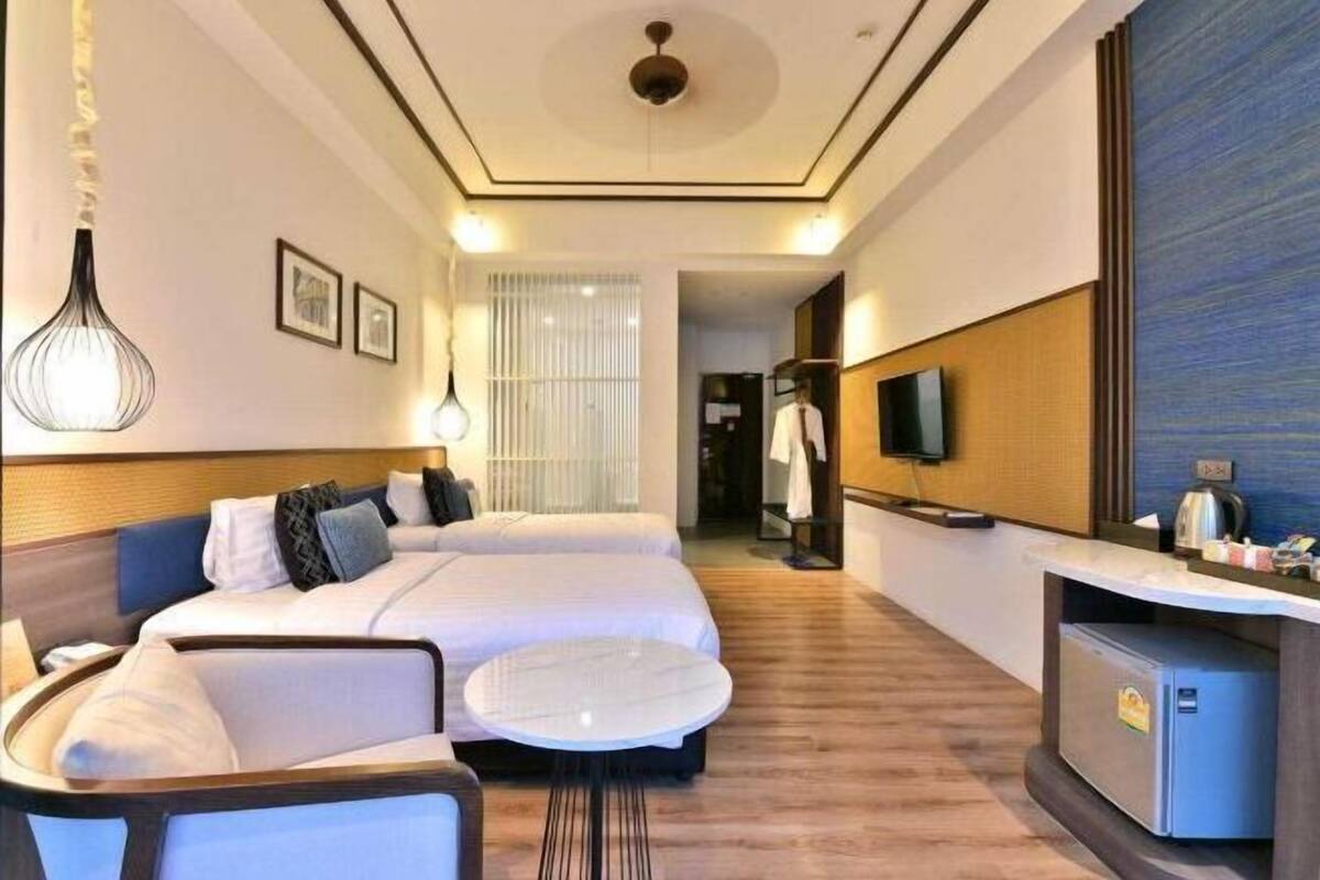In-room safe, desk, blackout curtains, soundproofing