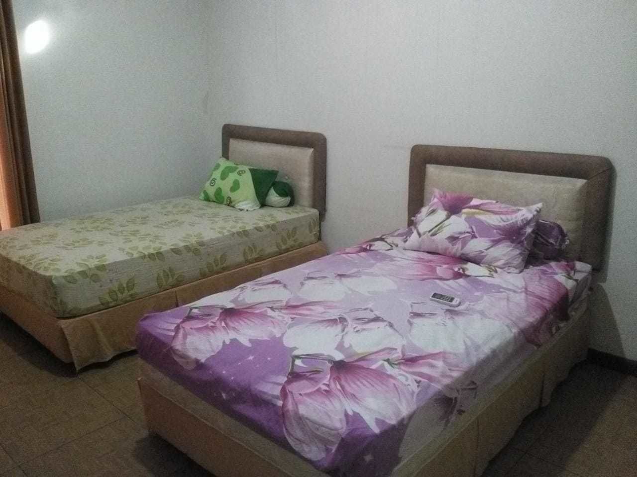 Room, 1 Bedroom, Non Smoking, City View | 3 bedrooms, free WiFi, bed sheets