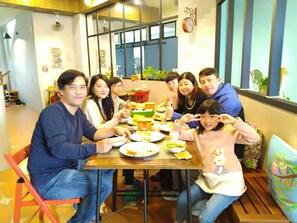 Lobby sitting area - Alien B&B (Hualien City)