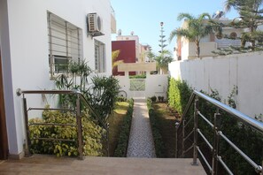 Property grounds - At the heart of Rabat Beaches (Harhoura)