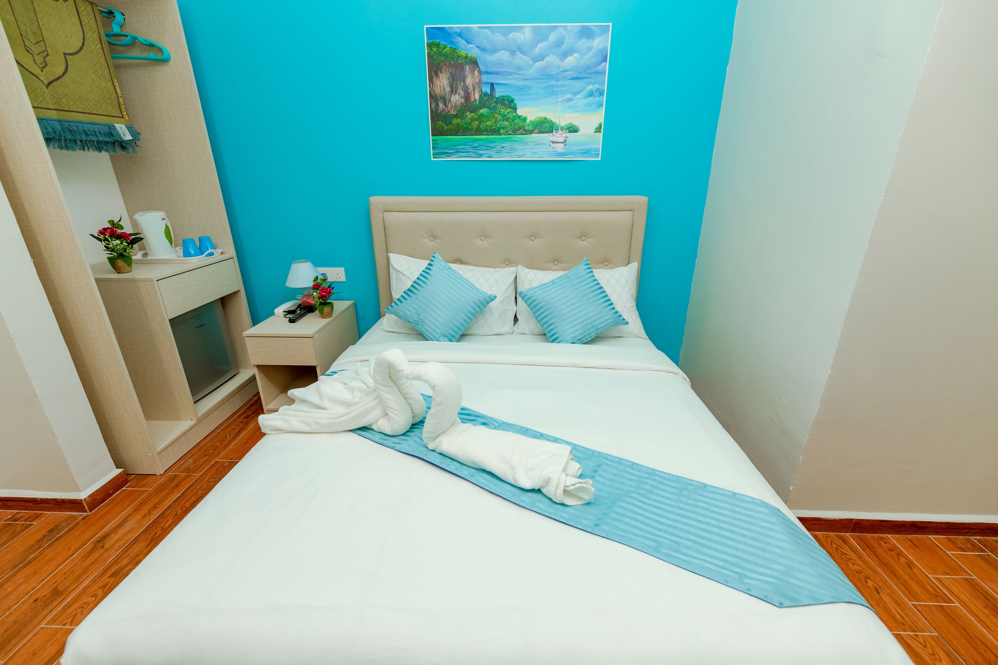 ห้องดีลักซ์ดับเบิล | เตารีด/โต๊ะรีดผ้า, Wi-Fi ฟรี