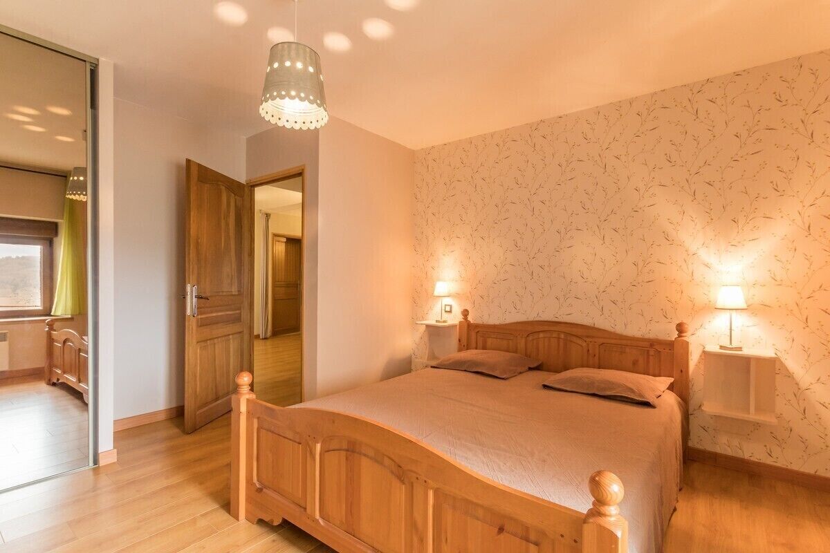 4 bedrooms, iron/ironing board, travel crib, WiFi