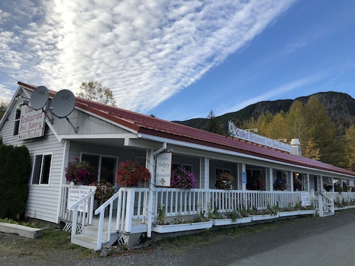 Accommodation at Chilkat bakery