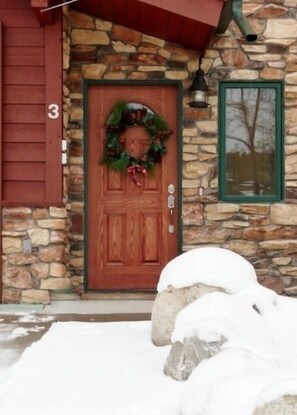 Exterior detail - Peaceful,Lakeview on Lake Granby,Hot Tub,3 decks,10min RMNP/ Grand Lk,BBQ Grill (Grand Lake)