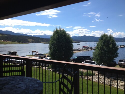 Peaceful,Lakeview on Lake Granby,Hot Tub,3 decks,10min RMNP/ Grand Lk,BBQ Grill