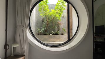 Ground Studio (Twin Bed) | Minibar, rollaway beds, free WiFi, bed sheets