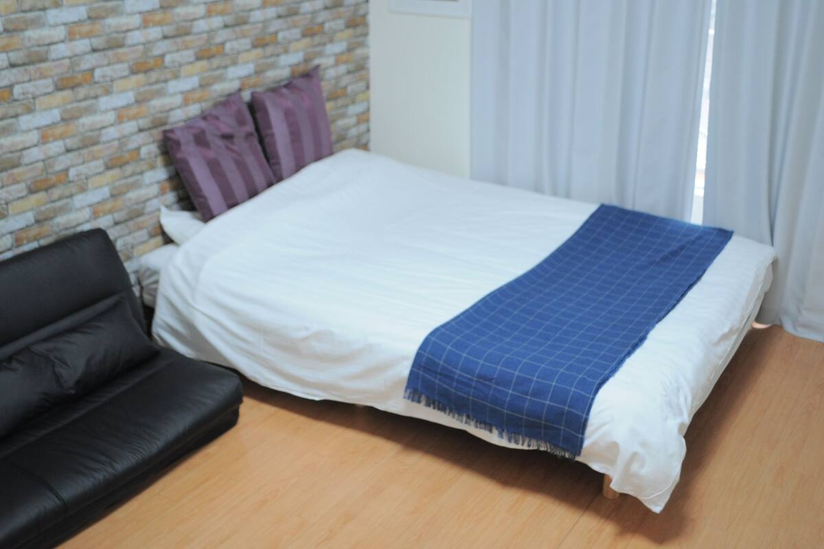 Apartment 302, 1 Bedroom | Premium bedding, WiFi (free)