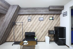 Apartment 602, 1 Bedroom | Living area | Flat-screen TV - ArcadiaEF (Osaka)