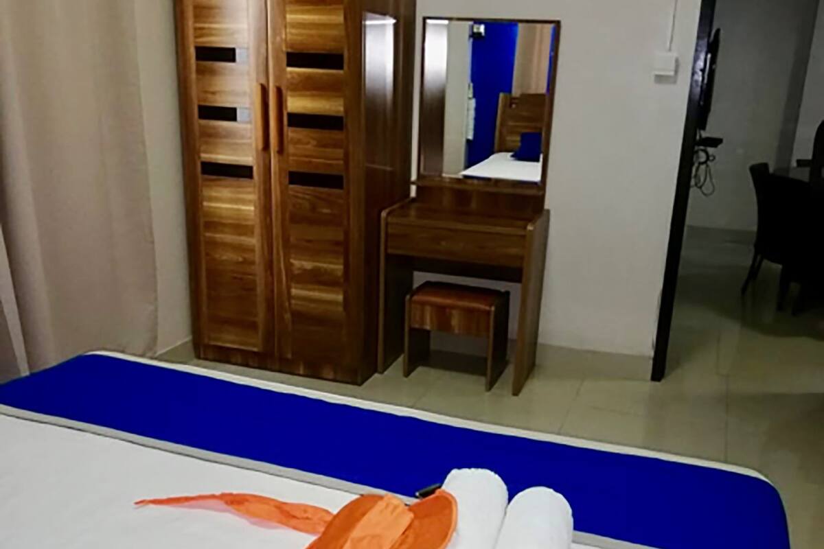 In-room safe, iron/ironing board, free WiFi, bed sheets