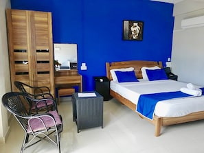 In-room safe, iron/ironing board, free WiFi, bed sheets