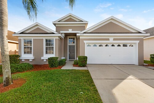 5 STAR 4BED 3BATH YHTEINEN PERHE ETELÄASENNUSALUN KOTI. 1. 5 mailia eläinkuningaselle
