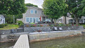 Property grounds - Canandaigua Lake Front House (Canandaigua)