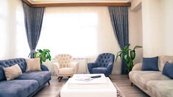 Family Suite | Living area | LCD TV
