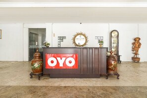 Lobby - Istana Permata Ngagel (Surabaya)