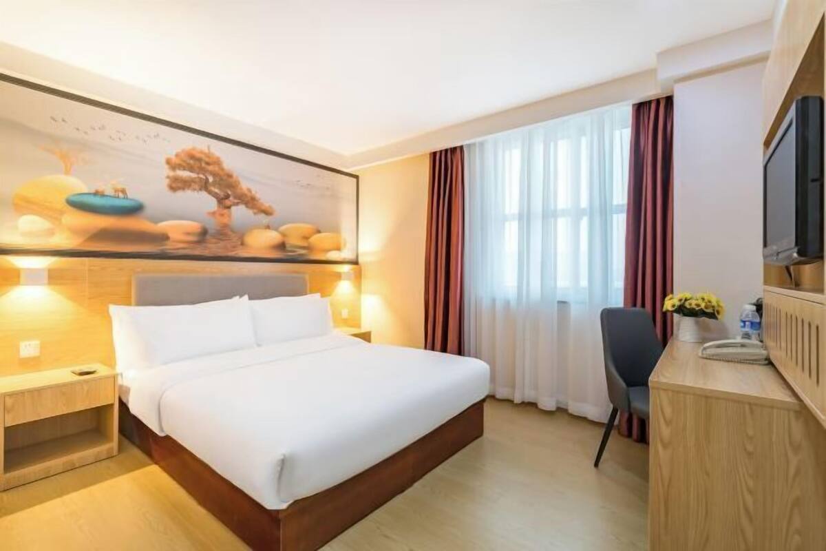 Minibar, desk, blackout drapes, free WiFi