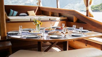 Cabana | Opções para refeição no quarto