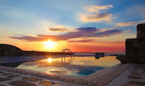 Private pool - Villa Romina by Mykonos Luxury (Mykonos)