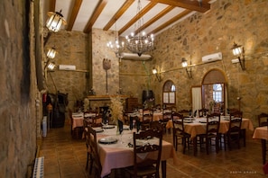 Restaurant - Hotel Rural Las Navas (La Morera)