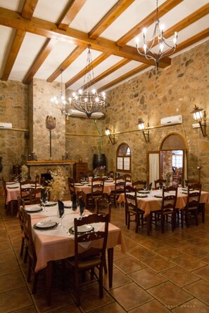 Restaurant - Hotel Rural Las Navas (La Morera)