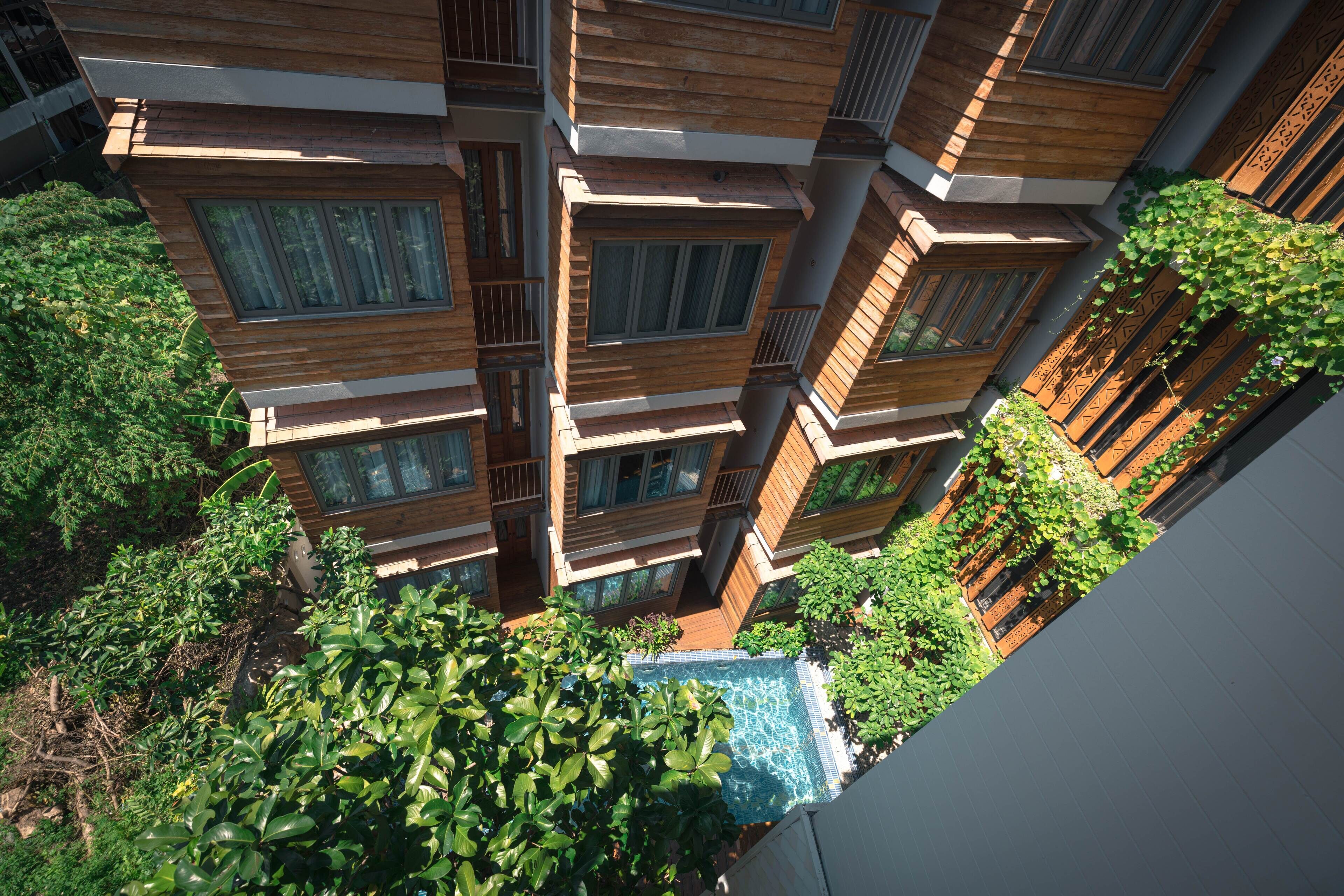 deluxe double room with balcony | 1 bedroom, premium bedding, in-room safe, desk