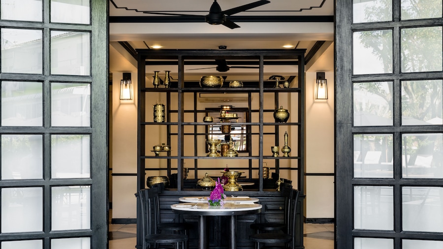 MORA Boutique Hotel