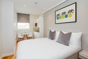 Standard Studio Apartment | 防敏寢具、熨斗/熨衫板、免費 Wi-Fi、床單