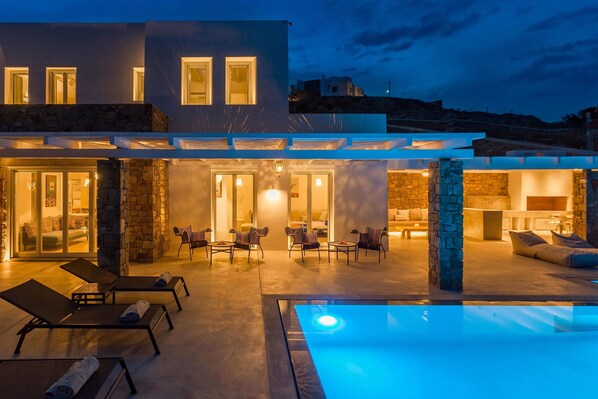 Villa, 6 Schlafzimmer | Eigener Pool