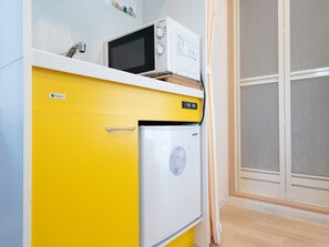 Quarto casal, para não fumantes | Cozinha privada | Geladeira, micro-ondas, cooktop, chaleira elétrica